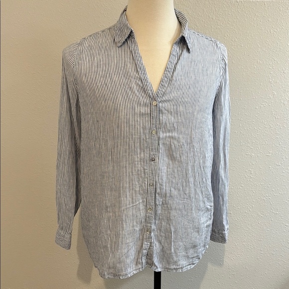 Essentials Blue and White Linen Blouse Relaxed Fit - Picture 1 of 6